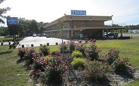 Travel Inn And Suites